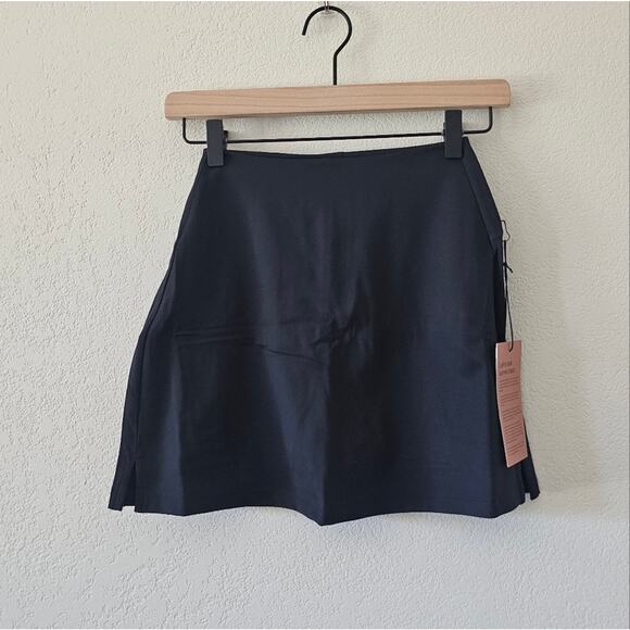 NWT Girlfriend Collective Black Sport Skort - Picture 5 of 14